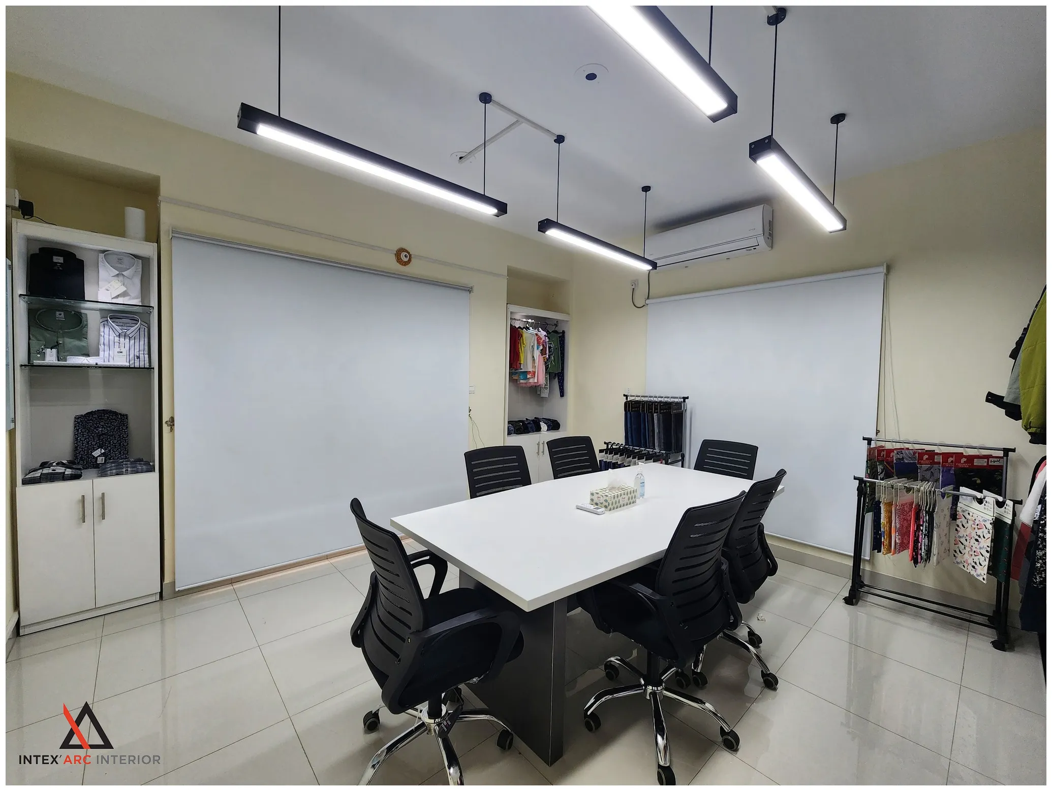 Executive Meeting & Display Area